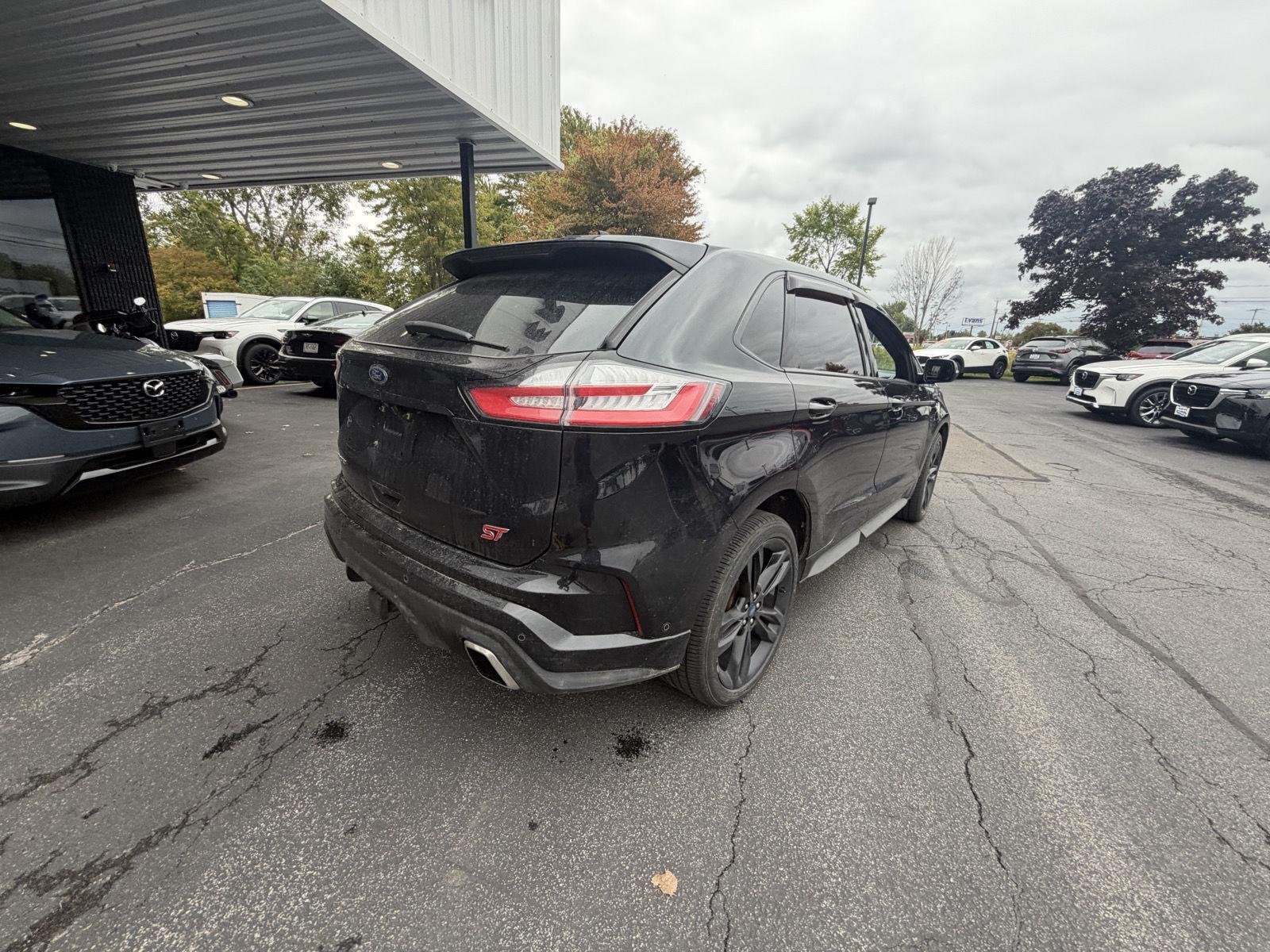 Used 2020 Agate Black Ford ST image 9
