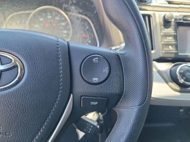 Used 2014 Gray Toyota LE image 24