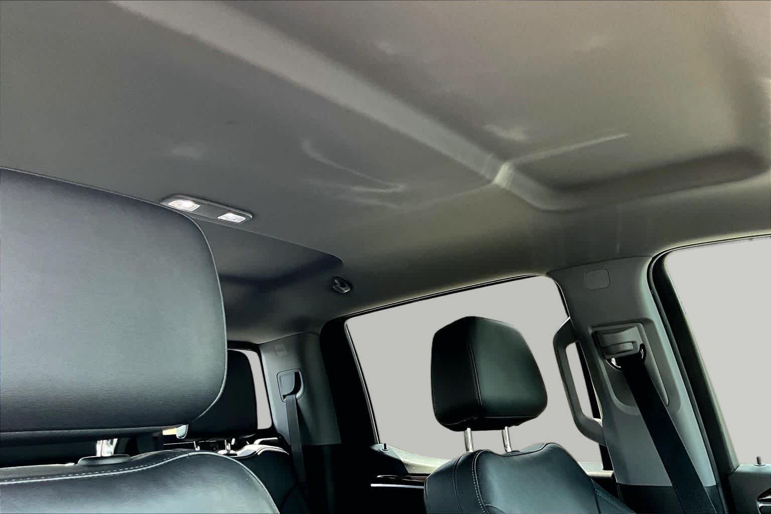 Used 2022 Onyx Black GMC Elevation image 14