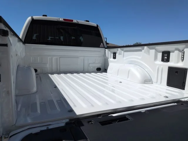 New 2026 Star White Metallic Tri-Coat Ford Lariat® image 29