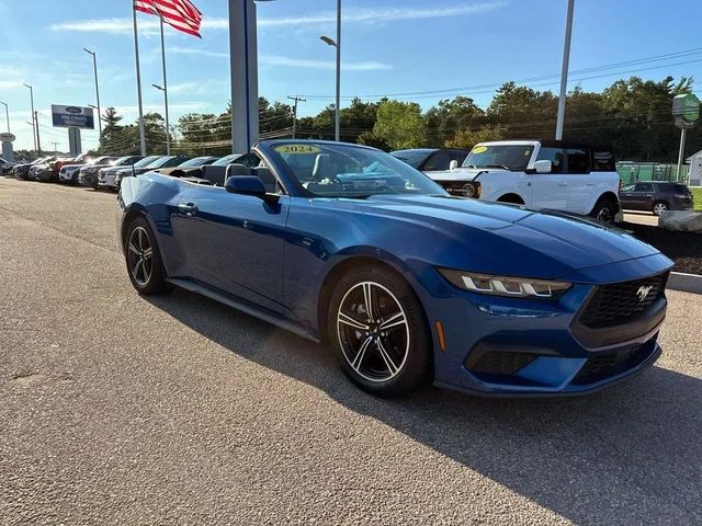 2024 Ford Mustang EcoBoost