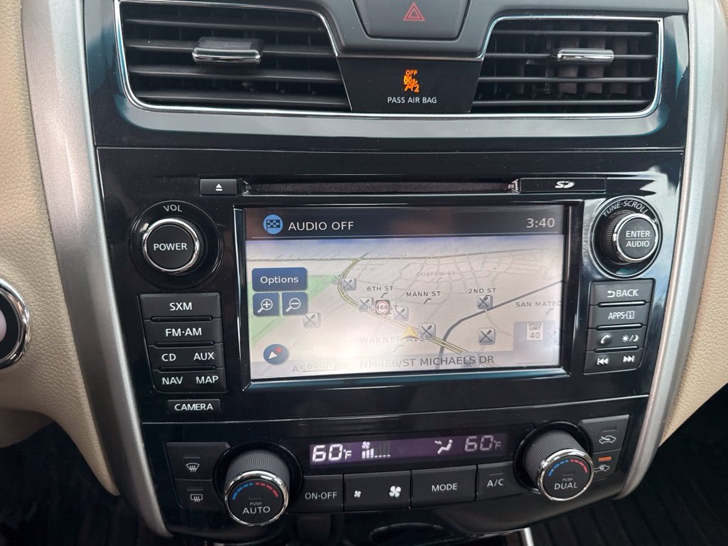 Used 2015 Blue Nissan 3.5 SL image 23