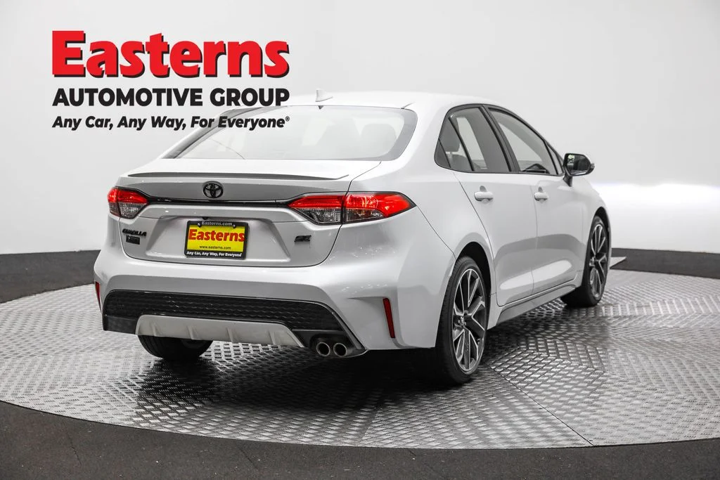 Used 2022 White Toyota SE image 5