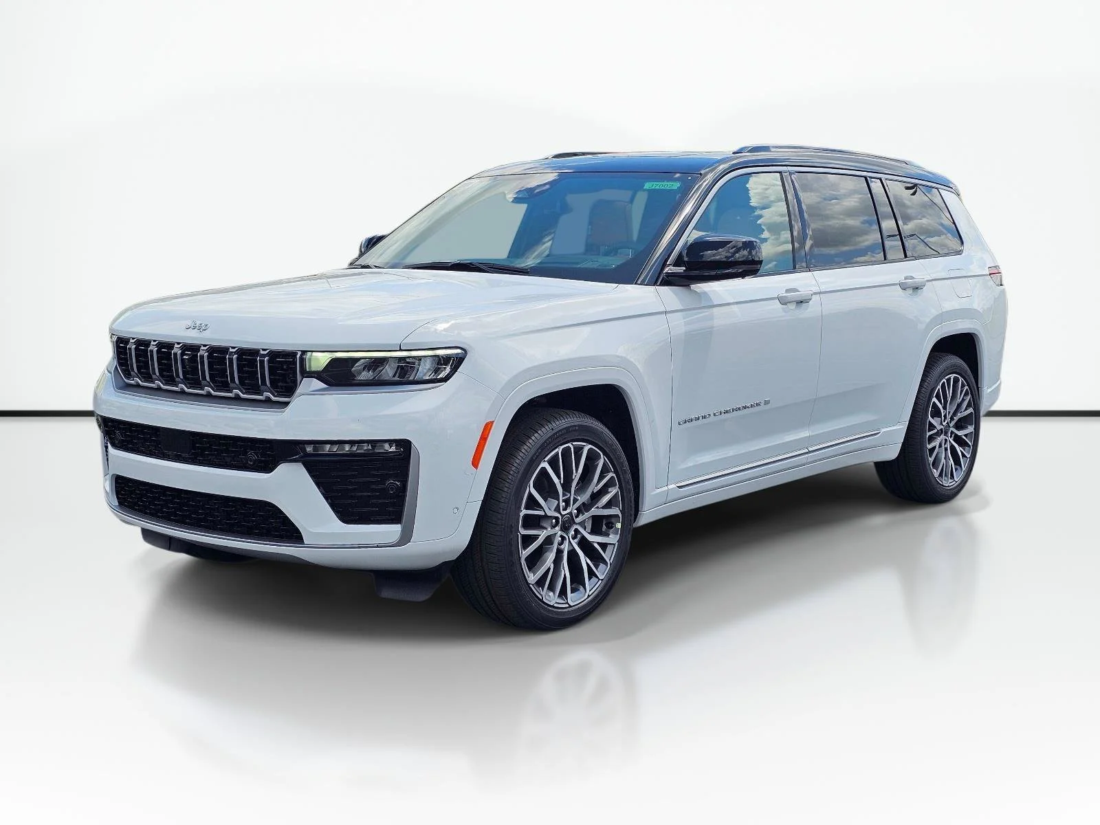 2027 Jeep Grand Cherokee L