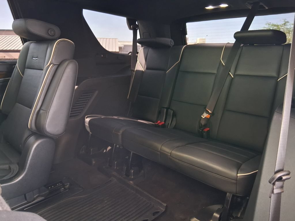 Used 2022 INFRARED TINTCOAT Cadillac Premium Luxury image 26