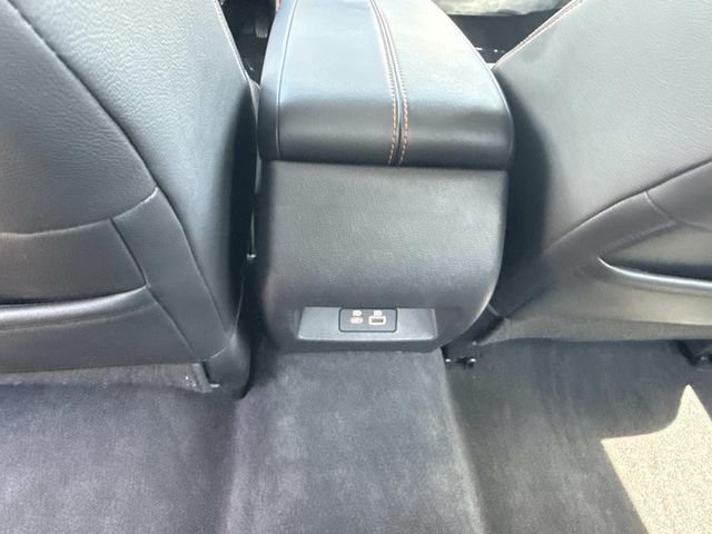 Used 2021 Silver Nissan 2.5 SR image 15