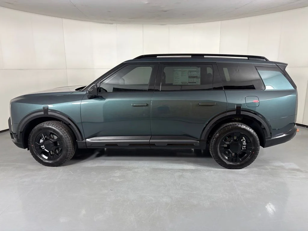 New 2027 Black Jade Green Kia X-PRO SX image 5