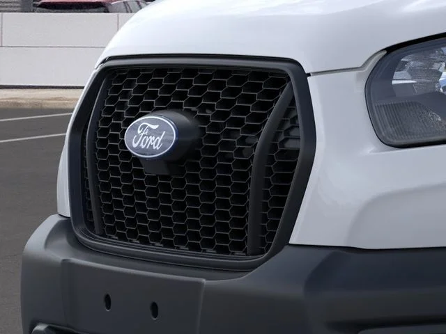 New 2026 Oxford White Ford Base image 17