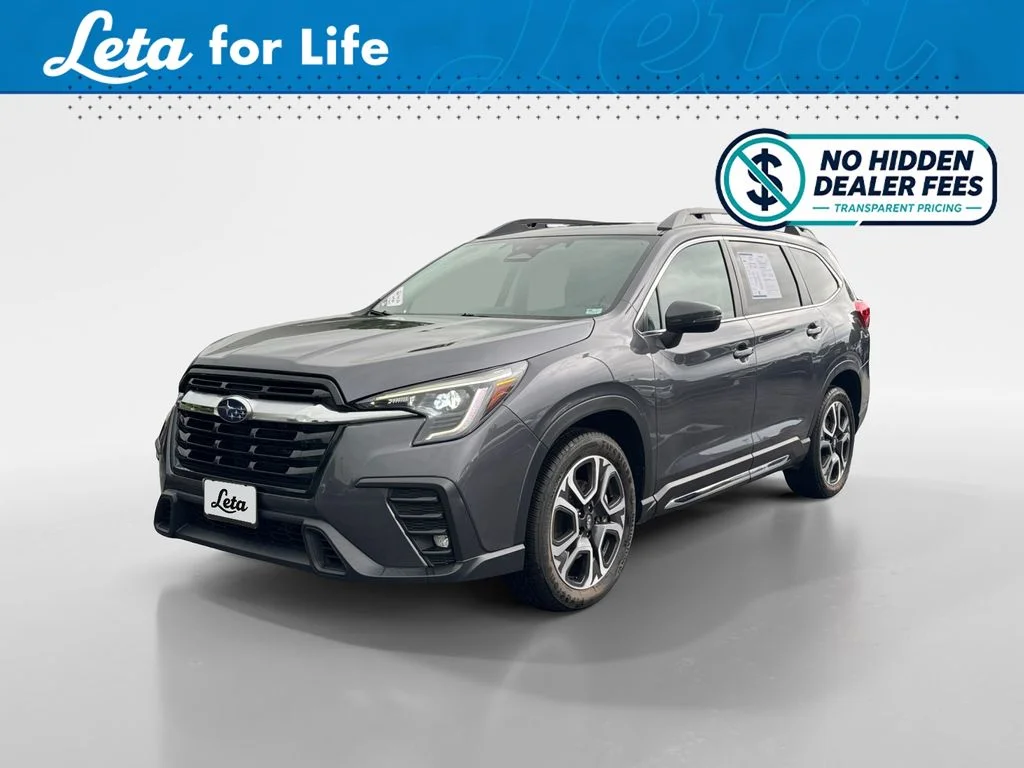 2023 Subaru Ascent Limited 7 Passenger's photo