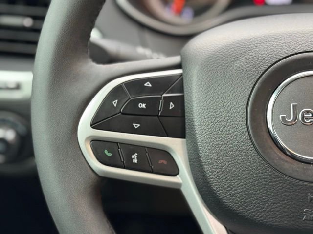 Used 2022 Crystal Metallic Jeep X image 23