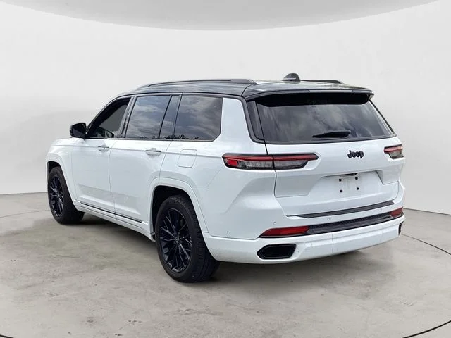 Used 2023 Bright White Clearcoat Jeep Summit image 3