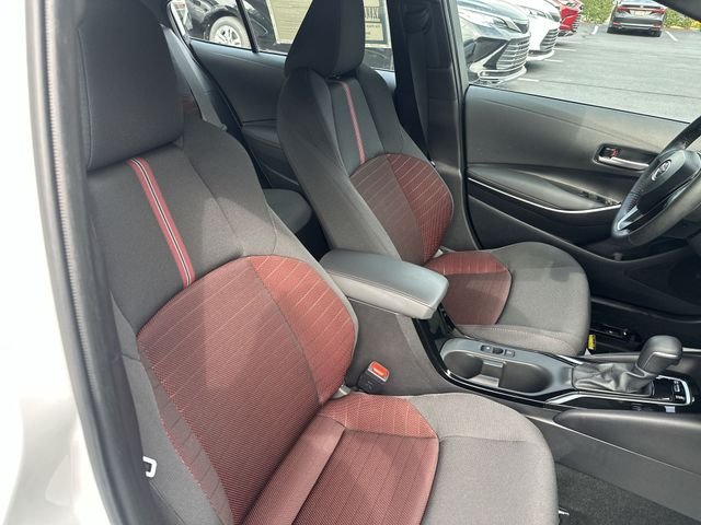 Used 2025 White Toyota SE image 29