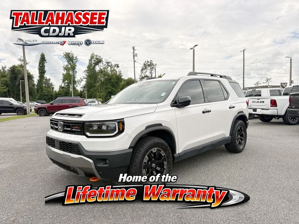 Used 2026 Platinum White Honda TrailSport Elite image 8