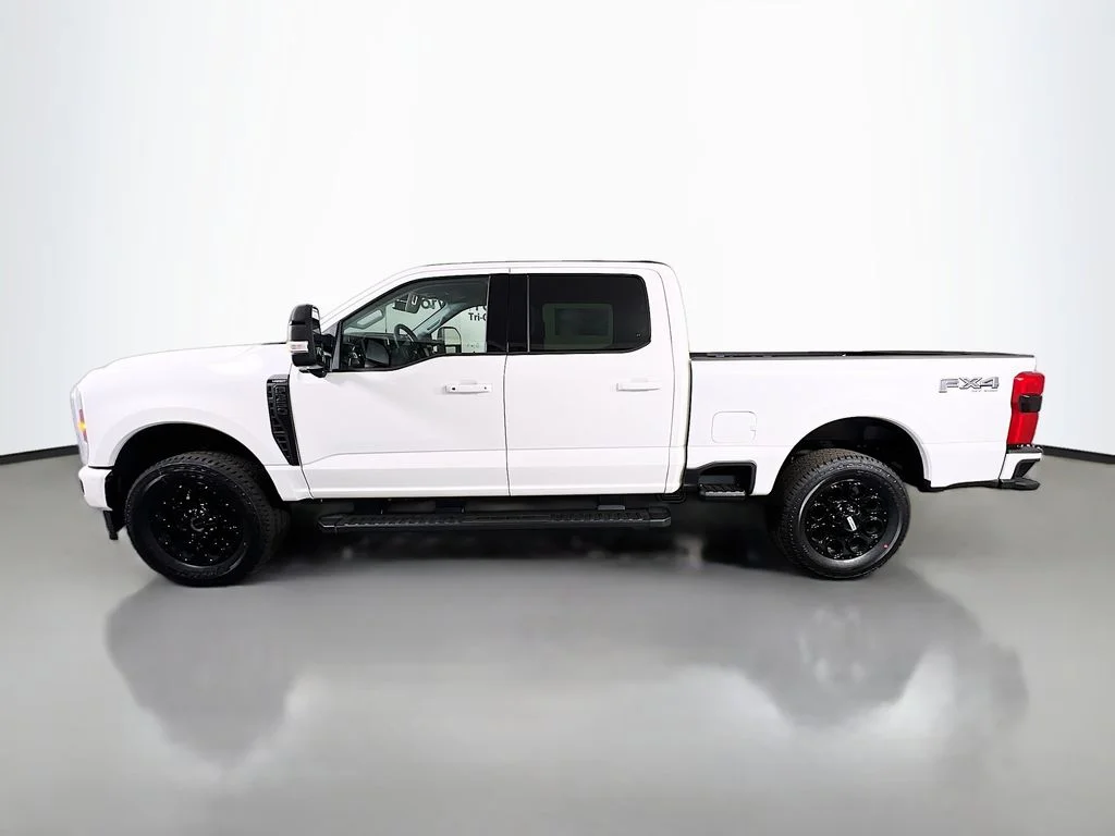 New 2026 Star White Metallic Tri-Coat Ford Lariat image 6