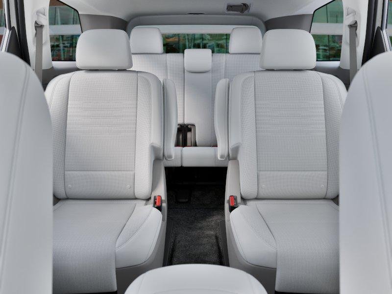 New 2027 White Hyundai Limited 7P image 12