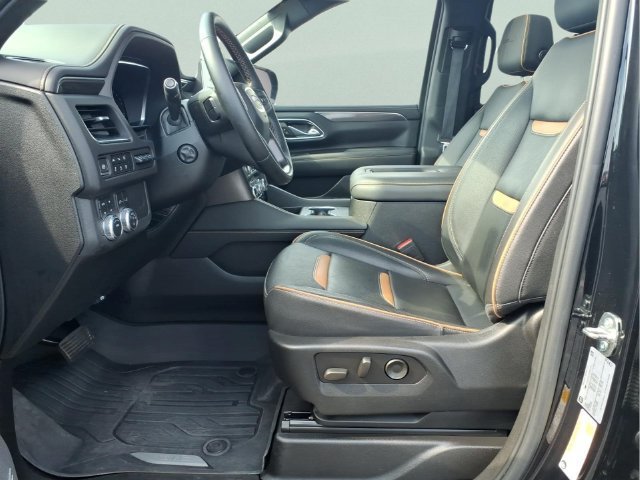 Used 2023 Onyx Black GMC AT4 image 16
