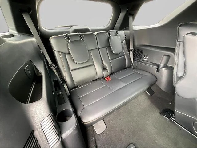 New 2026 Agate Black Metallic Ford Tremor® image 63