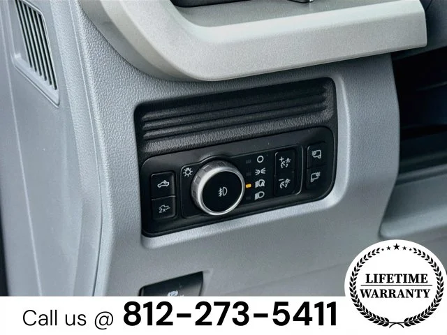New 2027 Gray Ford XLT image 11