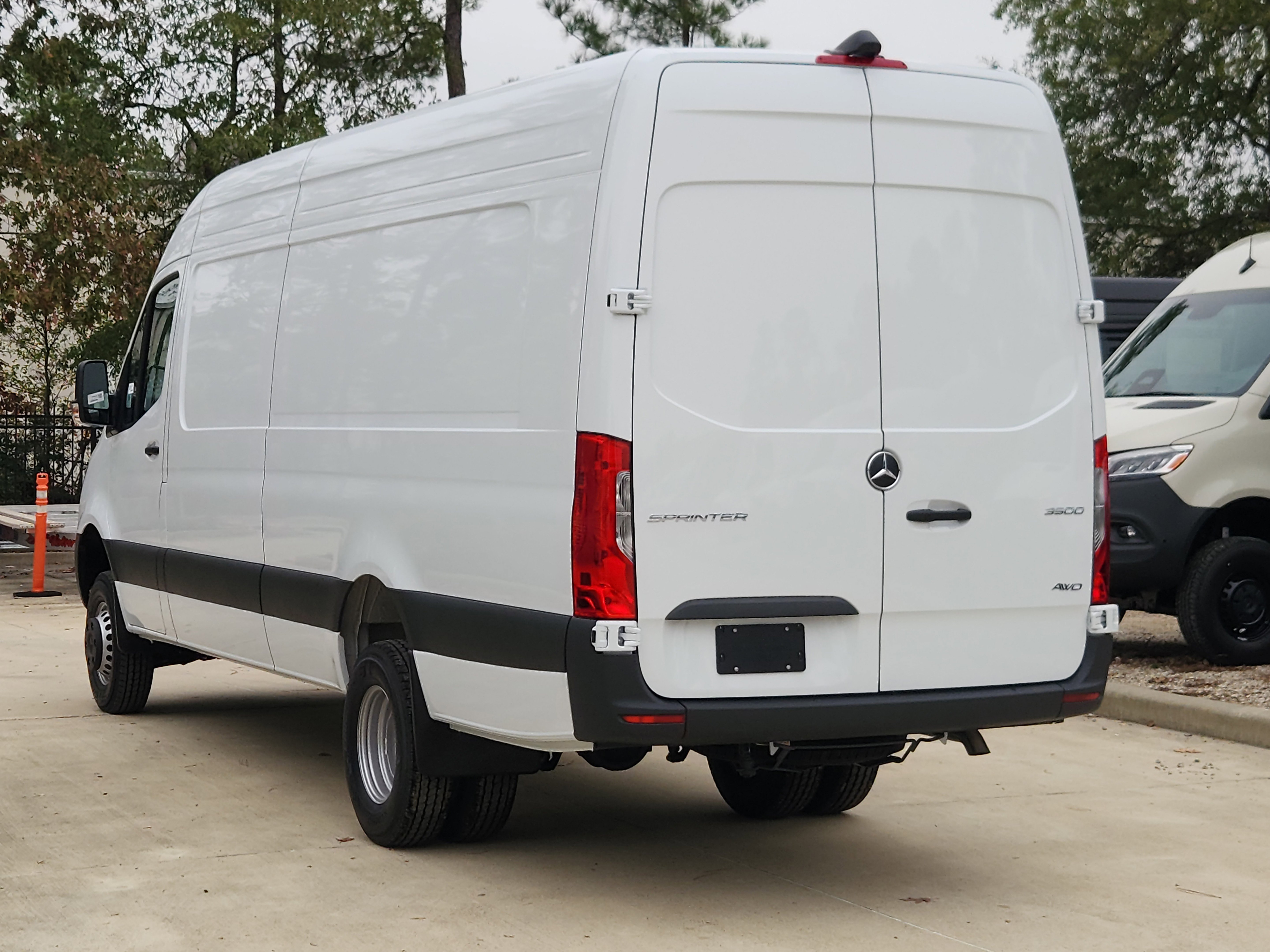 New 2026 Arctic White Mercedes-Benz Cargo 170 WB image 6
