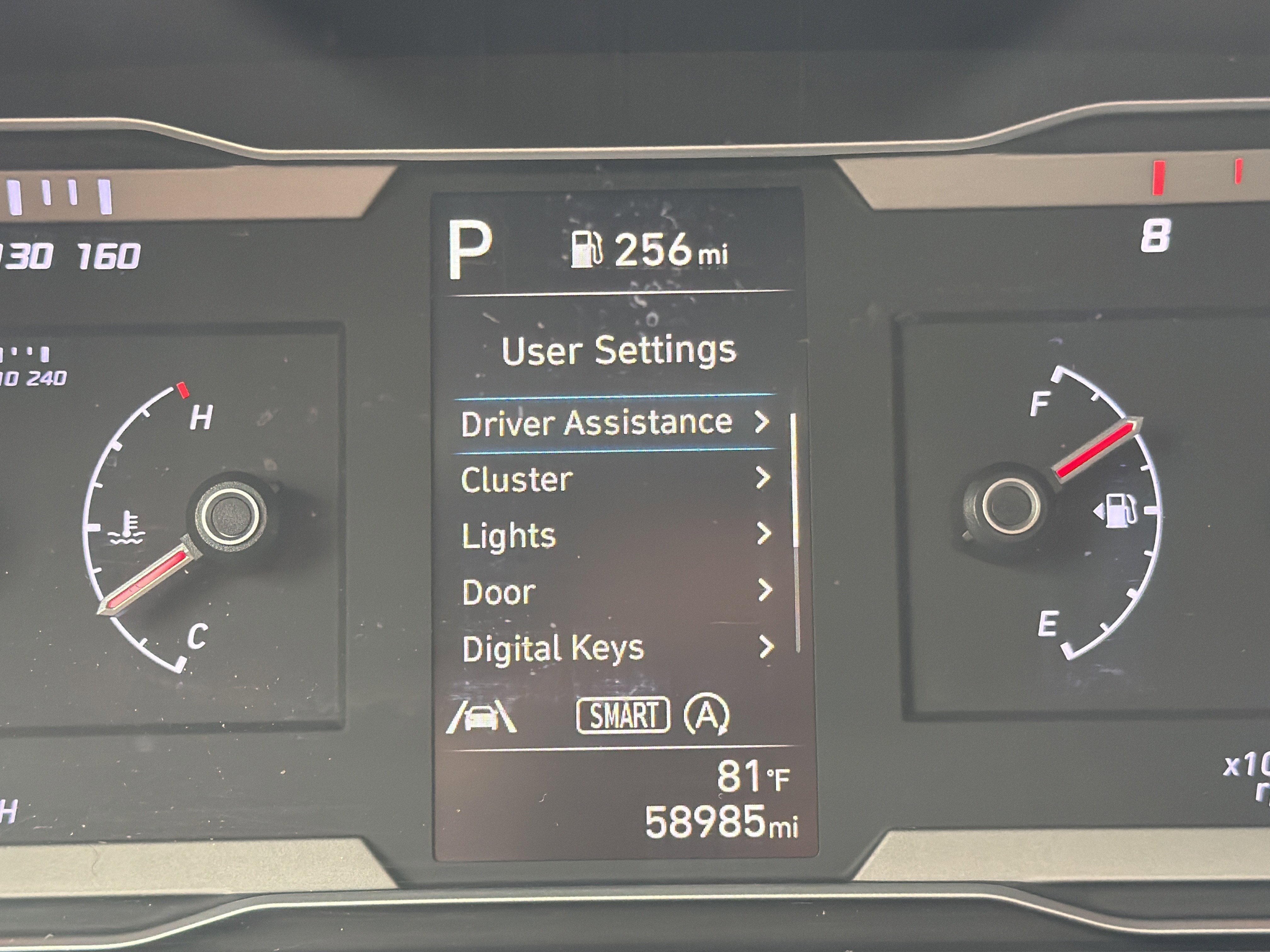 Used 2024 Dark Gray Metallic Hyundai SEL image 11