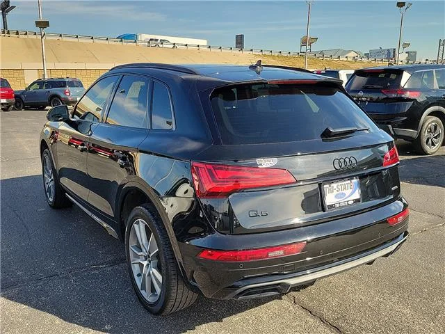 Used 2025 Mythos Black Metallic Audi 45 S line Premium (S tronic) All-Wheel Drive quatt image 2