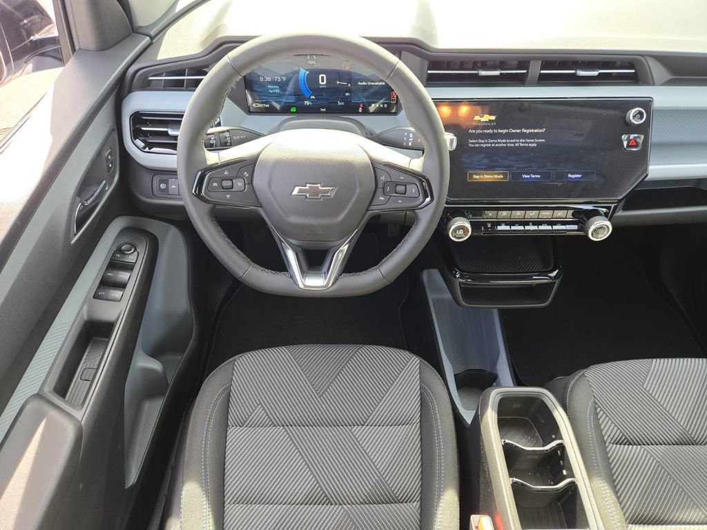 2027 Chevrolet Bolt LT - Photo 8