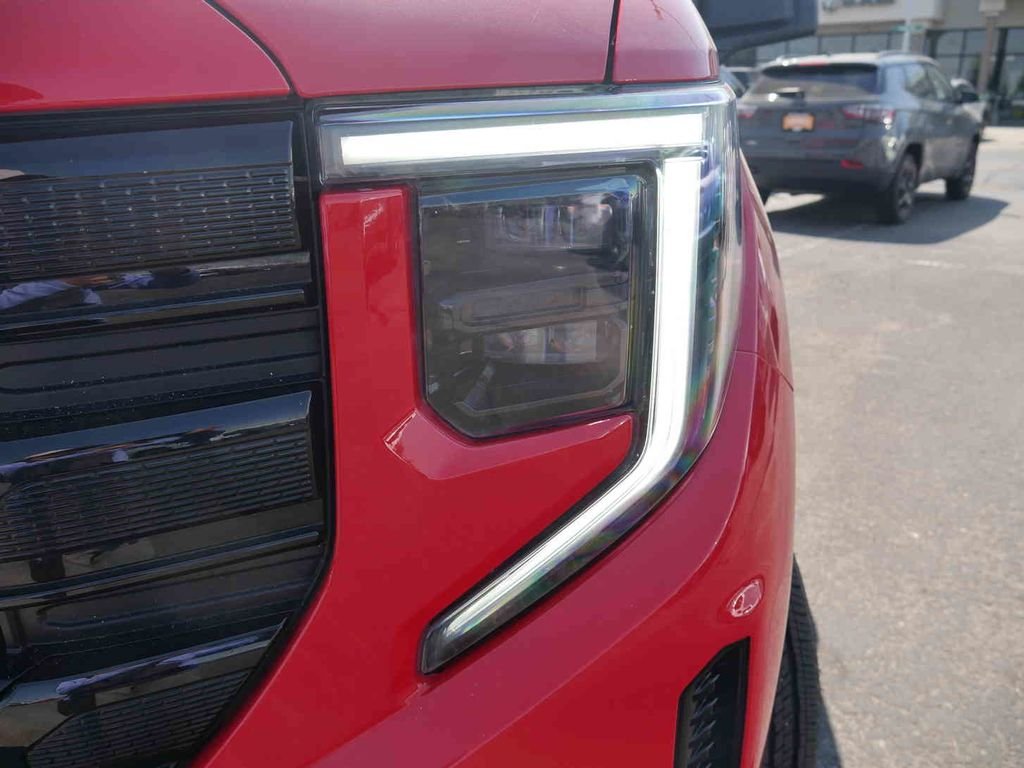 Used 2025 Red GMC Elevation image 27