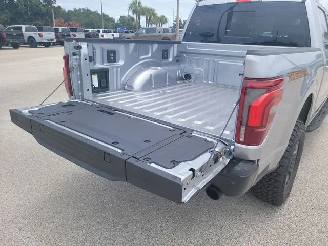 New 2026 Silver Metallic Ford Tremor image 10