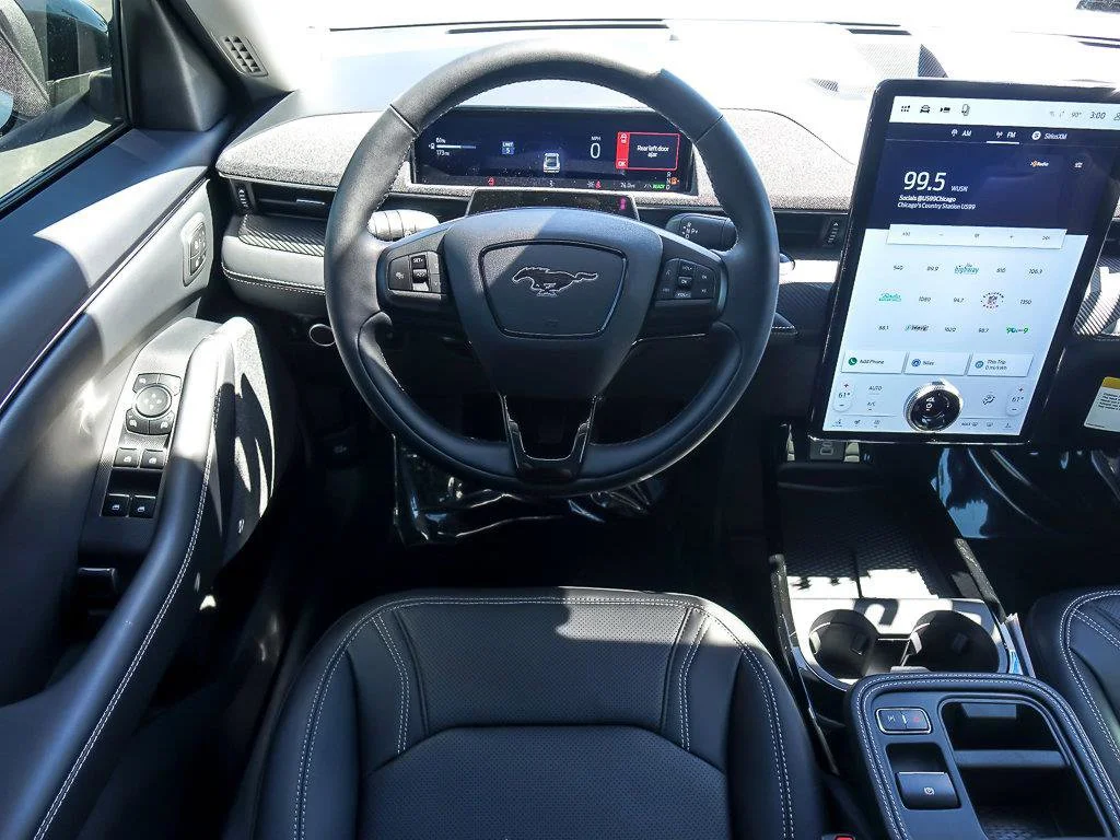 Used 2026 White Metallic Ford Premium image 17