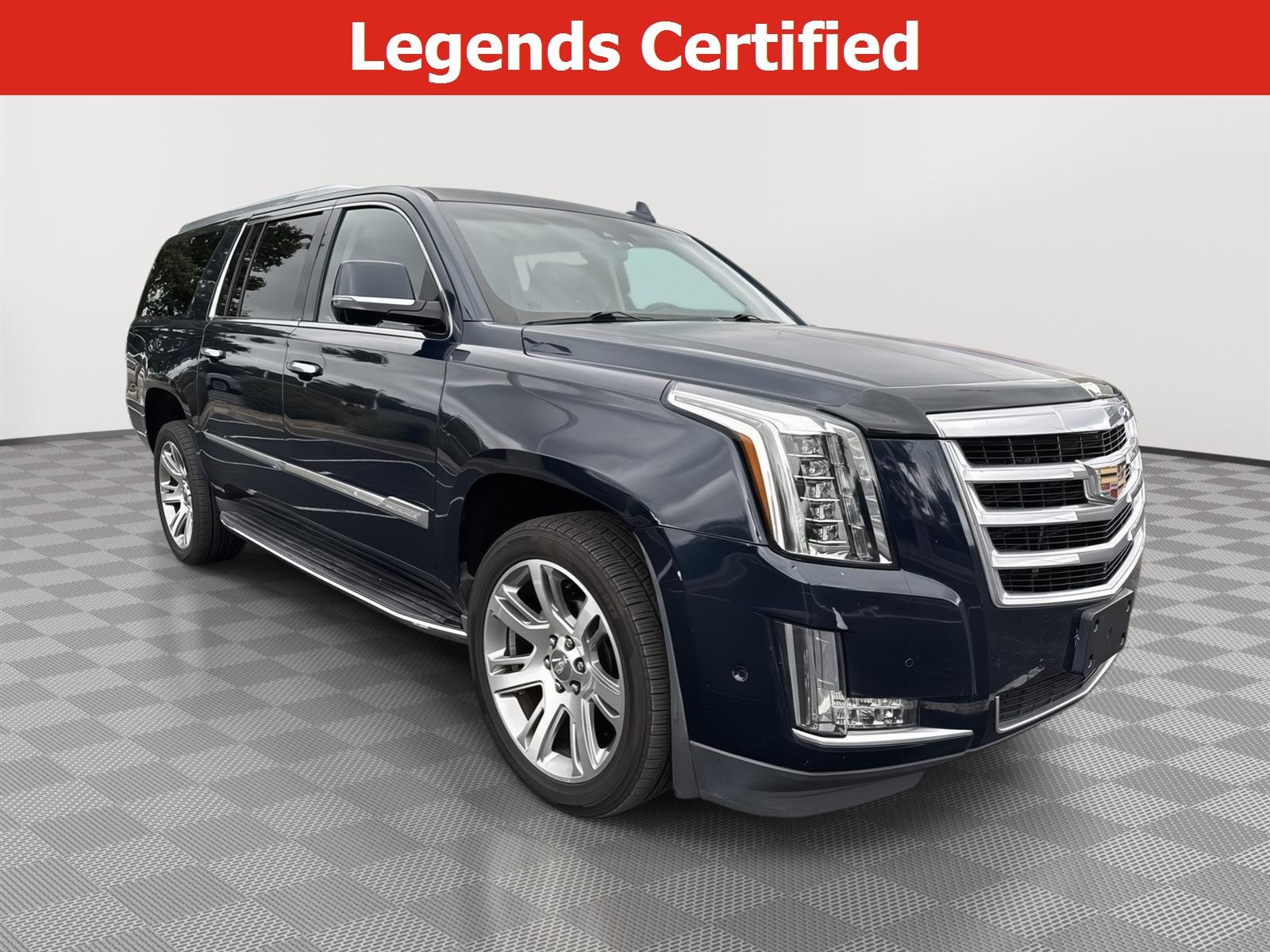 2017 Cadillac Escalade ESV AWD Luxury's photo