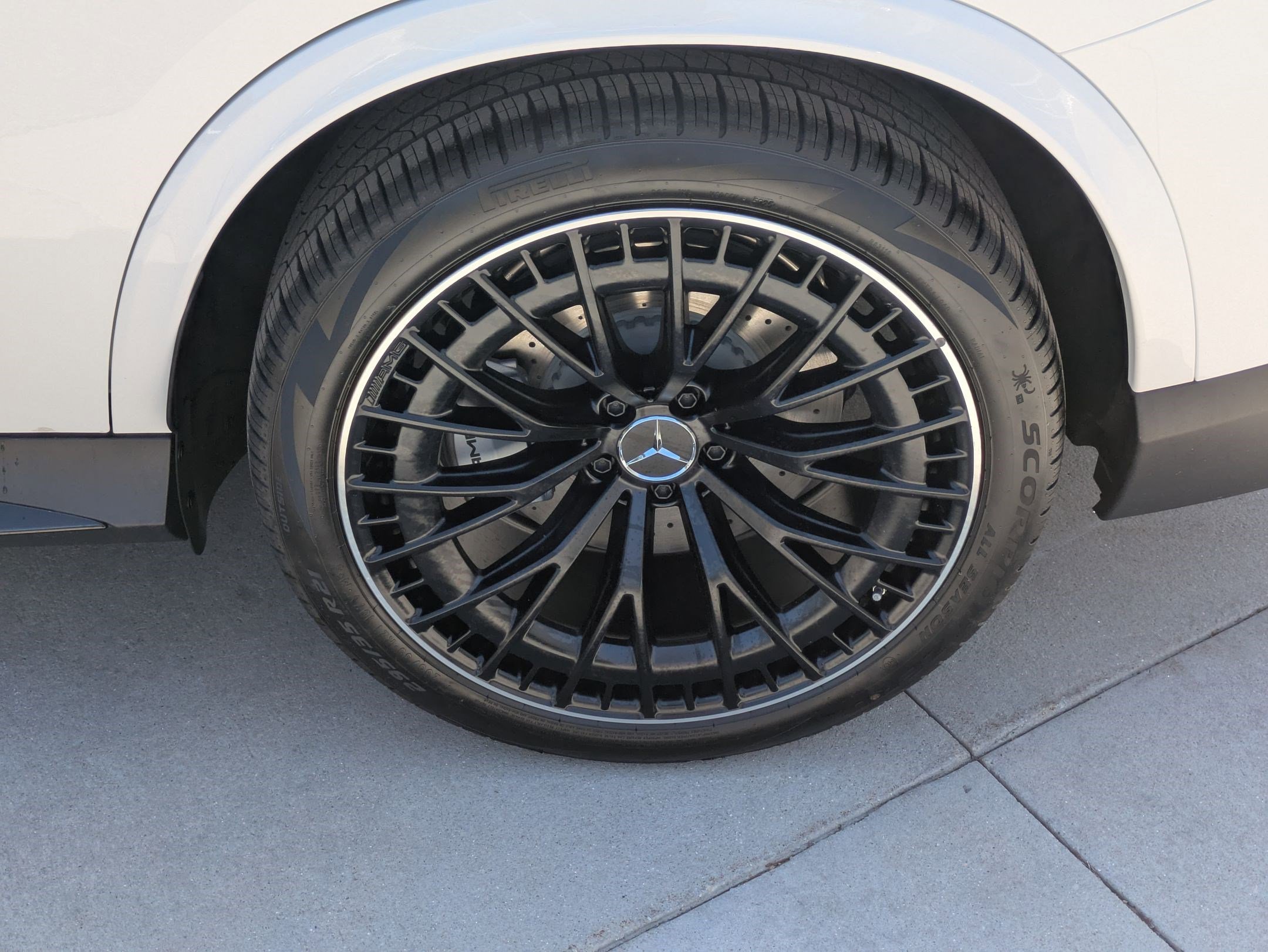 New 2026 Polar White Mercedes-Benz AMG® GLC 43 image 16