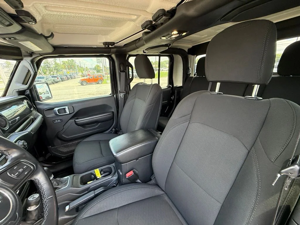 Used 2021 Black Jeep Sport image 14