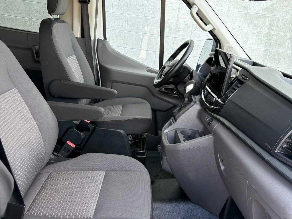 2025 Ford Transit Passenger Van XLT - Photo 18