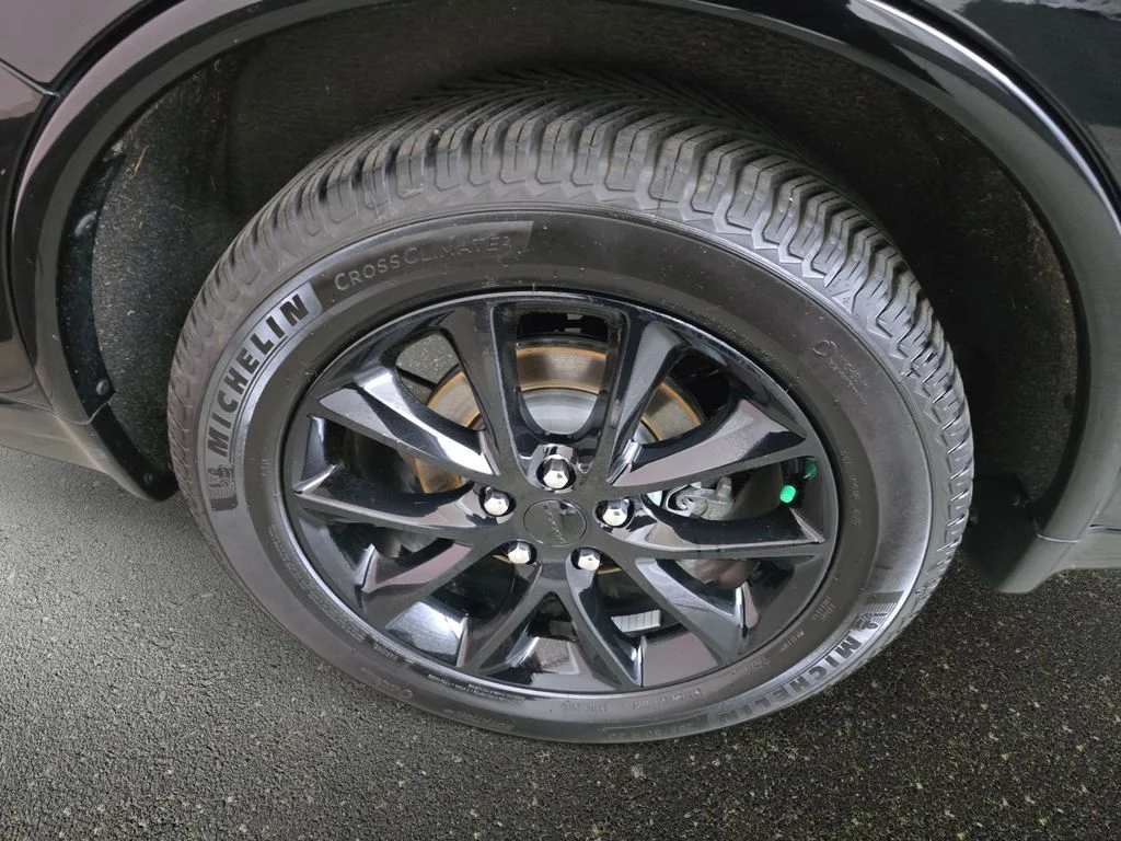 Used 2018 Black Dodge R/T image 32