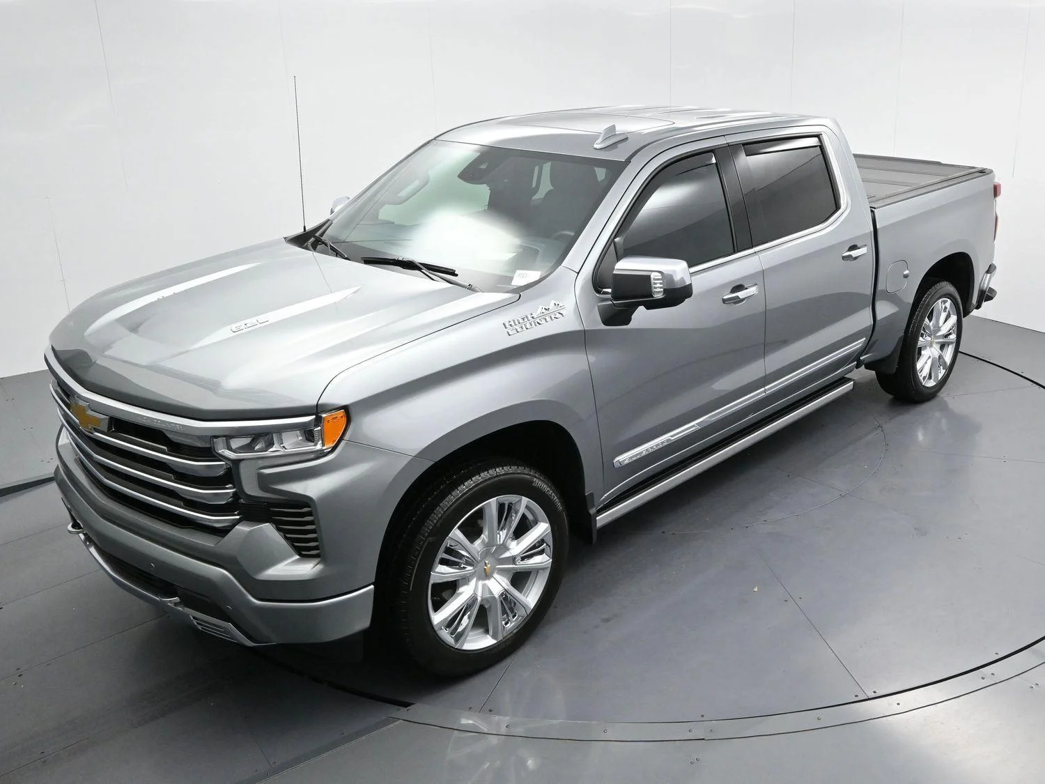 Used 2026 Sterling Gray Metallic Chevrolet High Country image 40