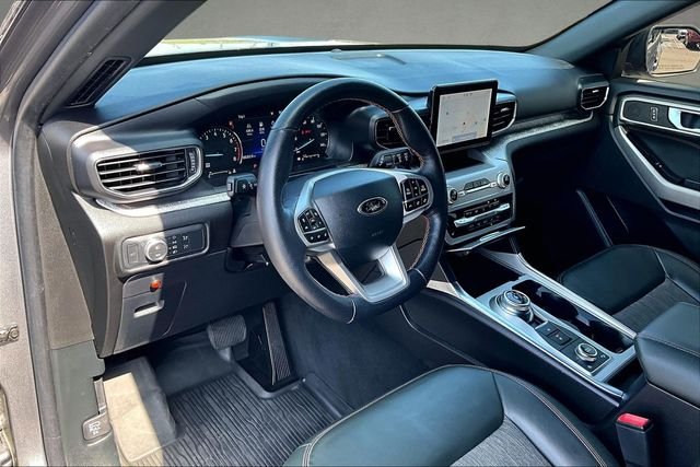 Used 2022 Gray Ford Timberline image 10