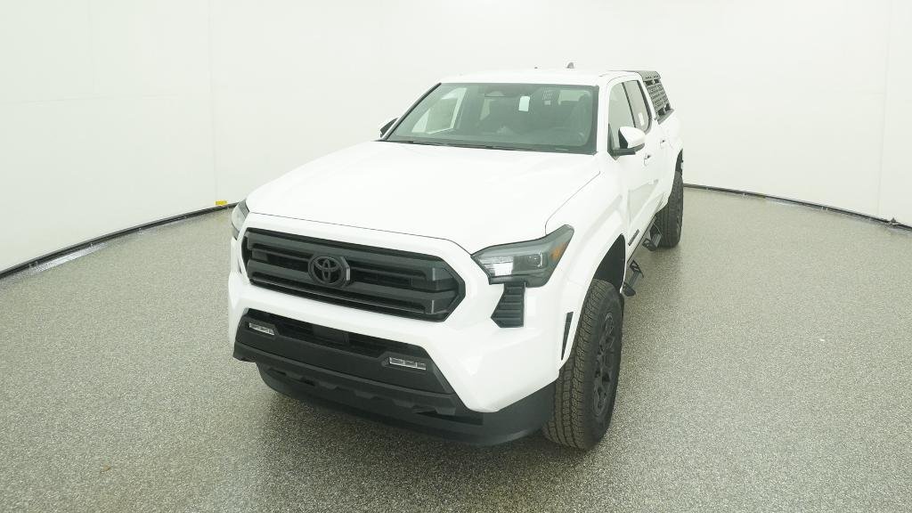 2026 Toyota Tacoma SR5 - Photo 10