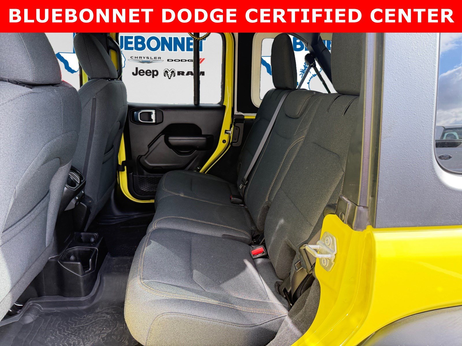 Used 2024 High Velocity Clearcoat Jeep Sport S image 21