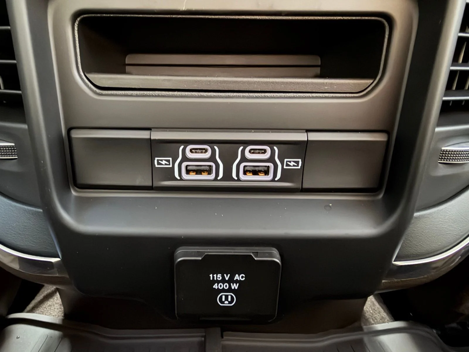 New 2026 Bright White Clear-Coat Exterior Paint RAM Laramie image 33