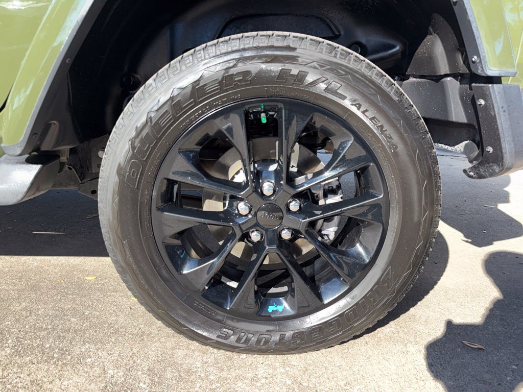 Used 2023 Green Jeep Sahara 4xe image 29