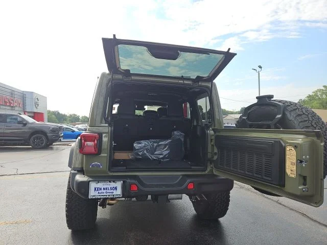 2025 Jeep Wrangler 4-Door Rubicon 392 Final Edition - Photo 13