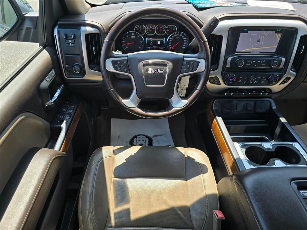 Used 2017 Gray GMC SLT image 3