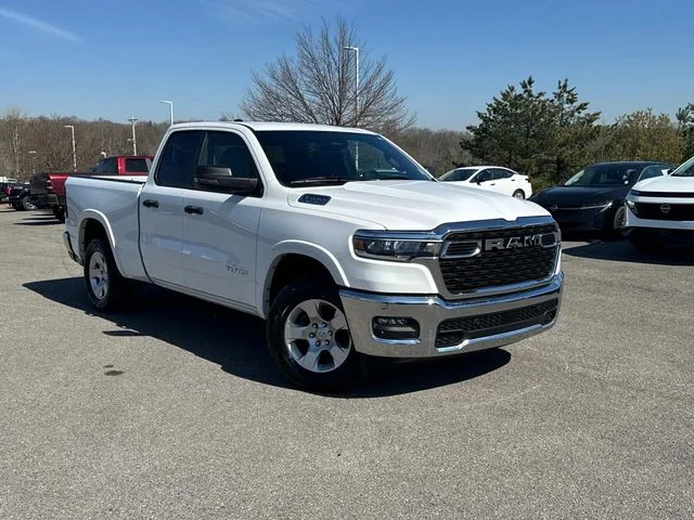 Used 2025 White Ram Big Horn/Lone Star image 2