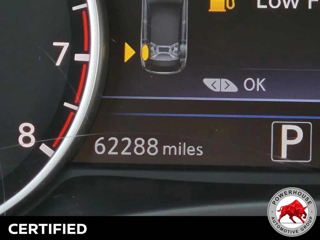 Used 2018 Gray Nissan Platinum image 37