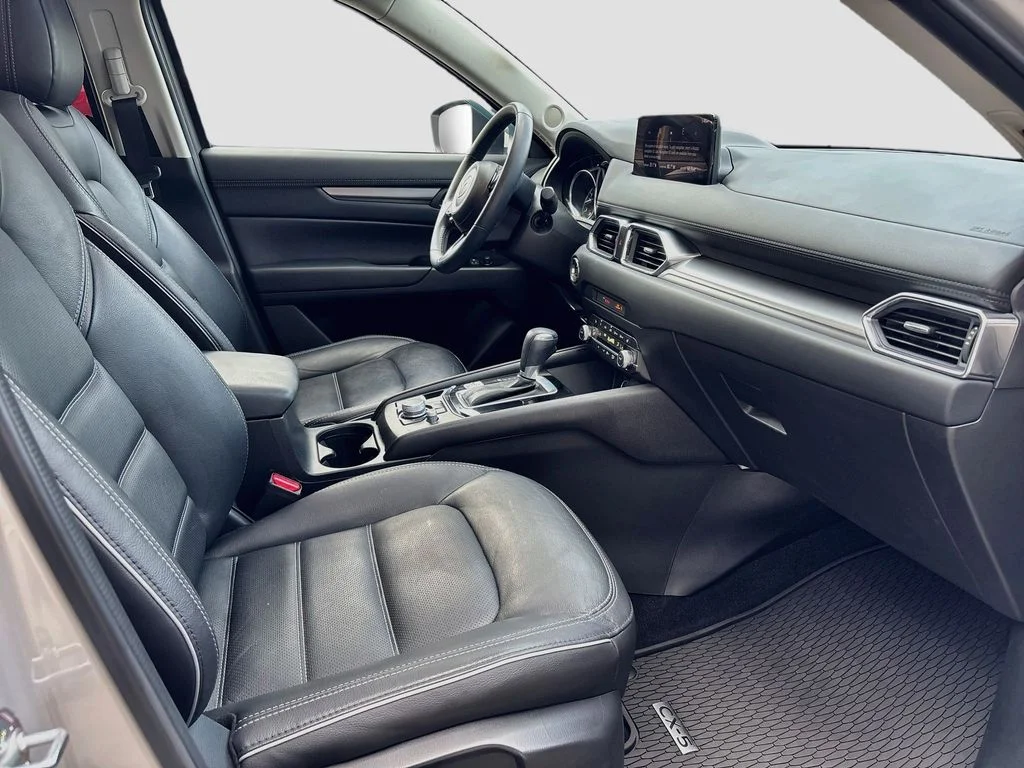 Used 2025 Quartz Metallic Mazda 2.5 S Preferred Package image 24
