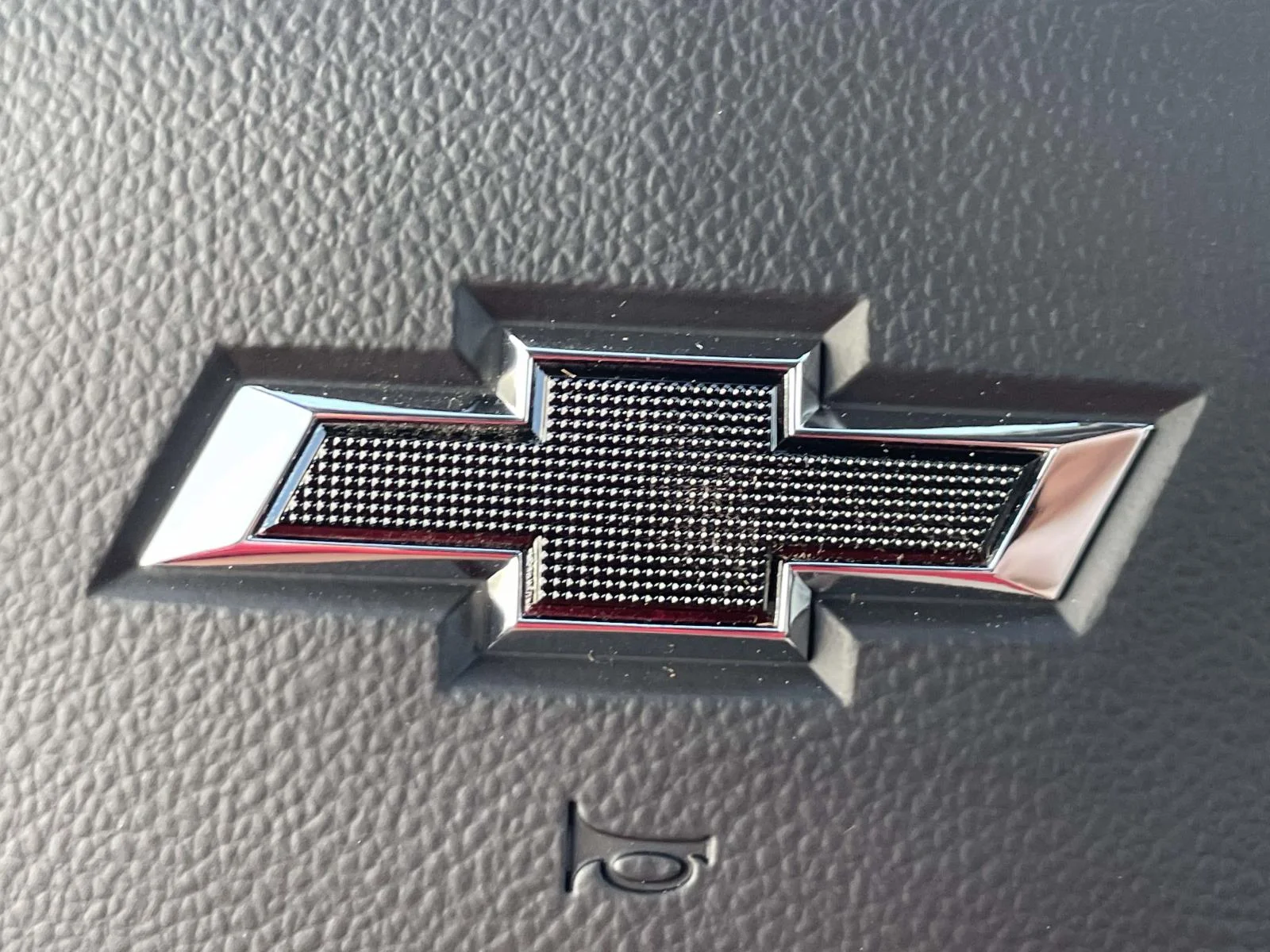 New 2026 Summit White Chevrolet LT image 27