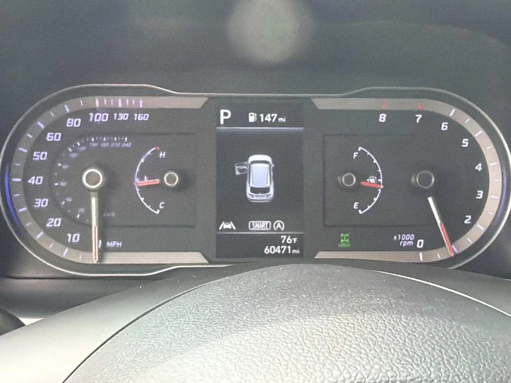 Used 2023 Black Hyundai SEL image 22