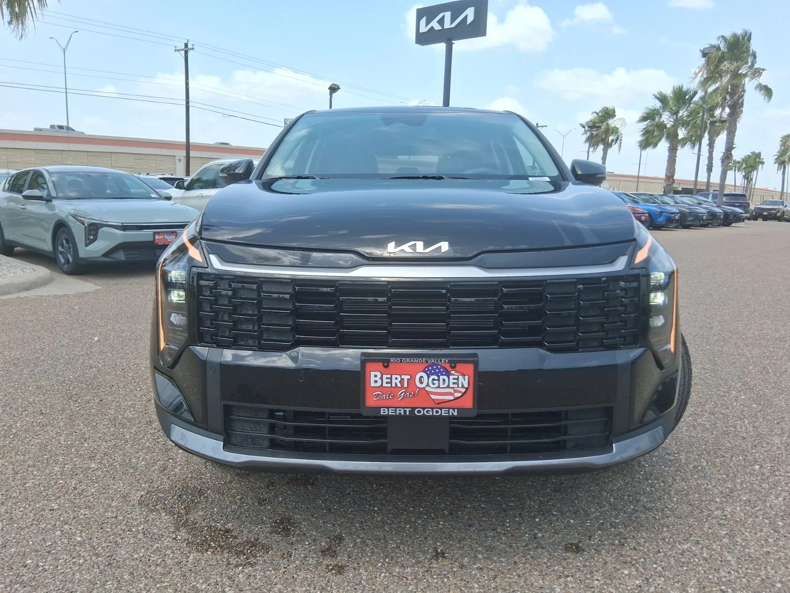 New 2026 Black Kia EX image 2