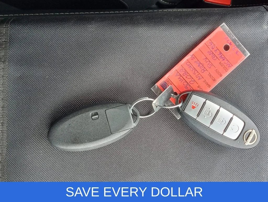 Used 2022 Blue Nissan SV image 14