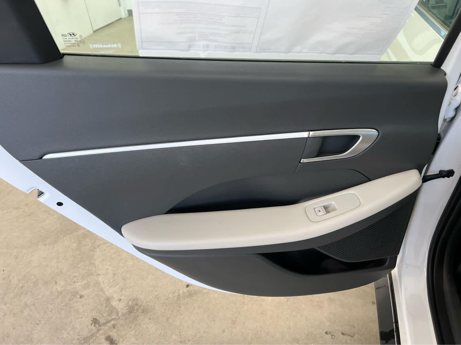 2025 Hyundai Sonata SE - Photo 27